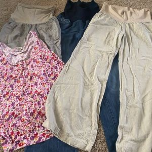 Maternity pants, capris and shirt